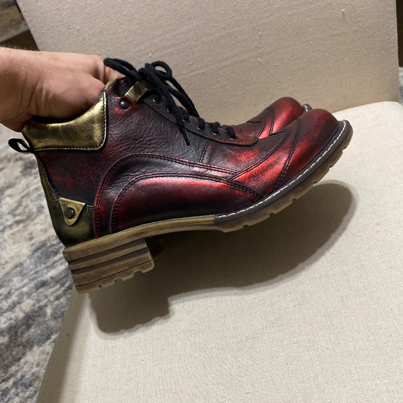 V italia Giovanni Pewter 39 Leather rare 6” boots Women's heeled red gold 8.5 - Picture 6 of 17